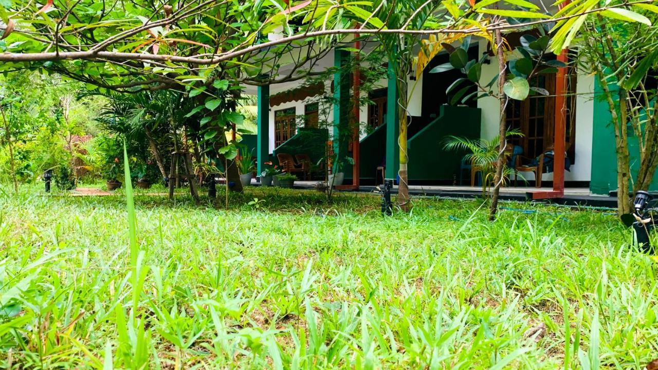 Sigiri Starwing Villa Sigiriya Luaran gambar